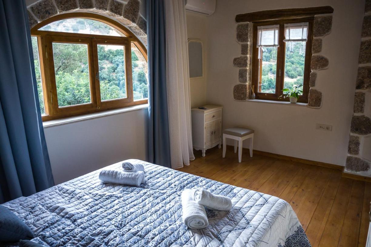 To Spiti Mas Appartement Soúgia Buitenkant foto